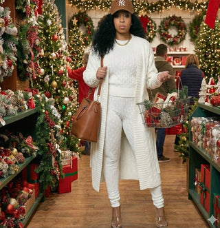 NYCHOLE ELLE - Cozy Cable-Knit Belted Cardigan – Winter White